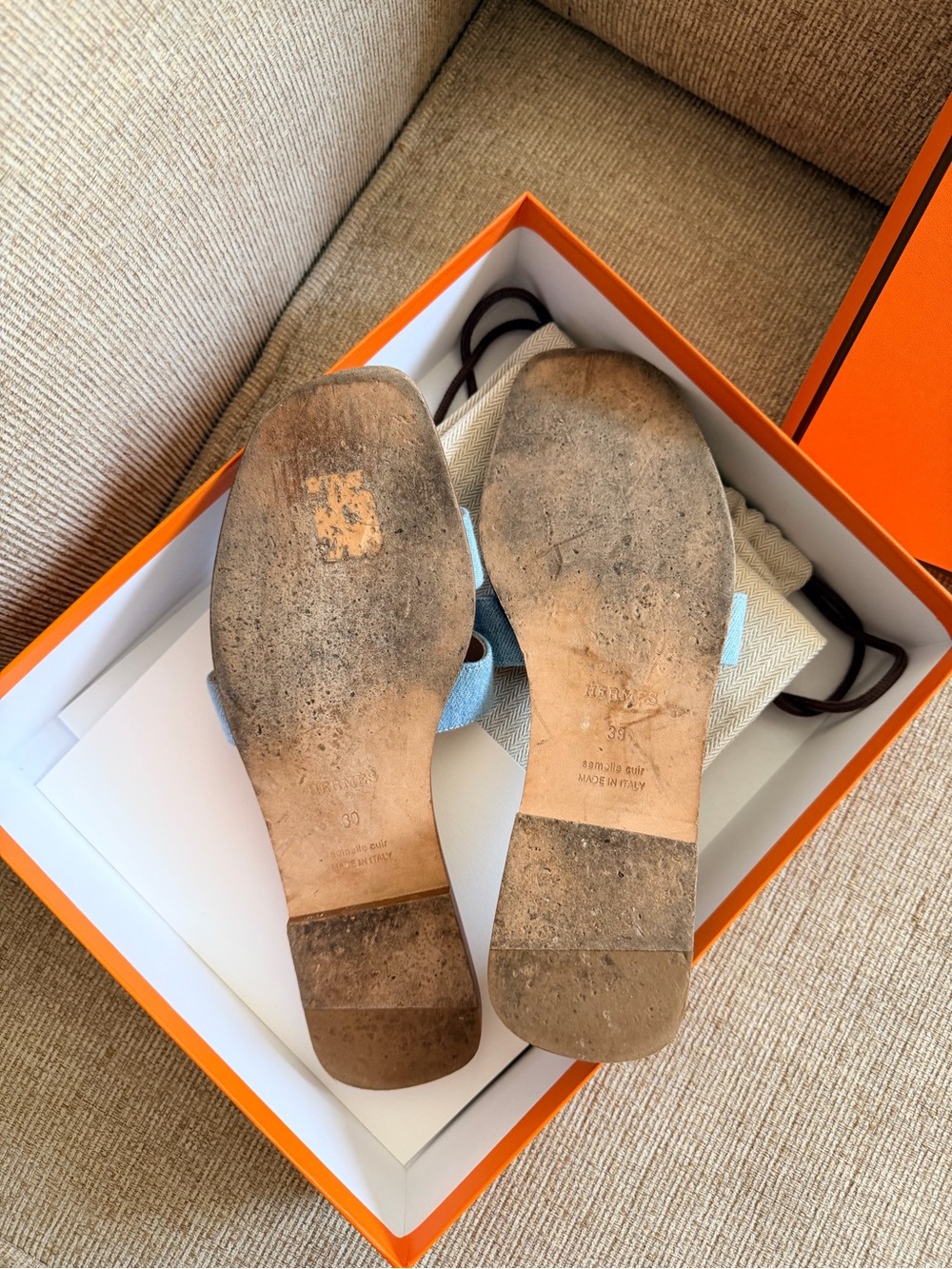 Authentic Hermes Oran bleu Clair - Picture 5 of 5